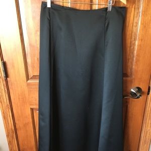 Long black skirt